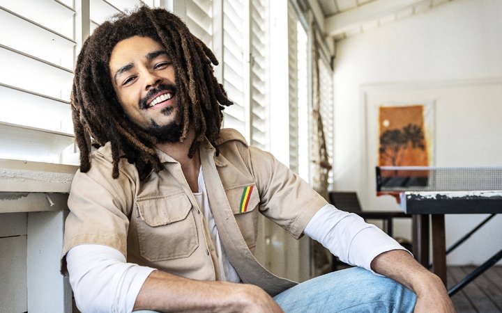 Kinglsey Ben-Adir als Bob Marley